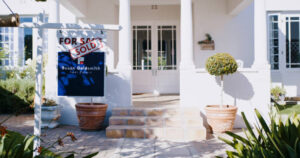 Selecting the Right Real Estate Agent